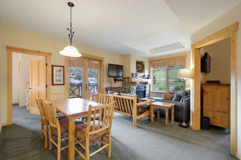 Flooring, Chair, Furniture, Hardwood, Living Room