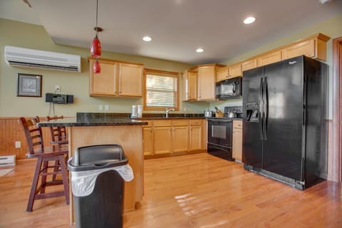 This fully-equipped kitchen is perfect for cooking up masterpieces while on vacation!
