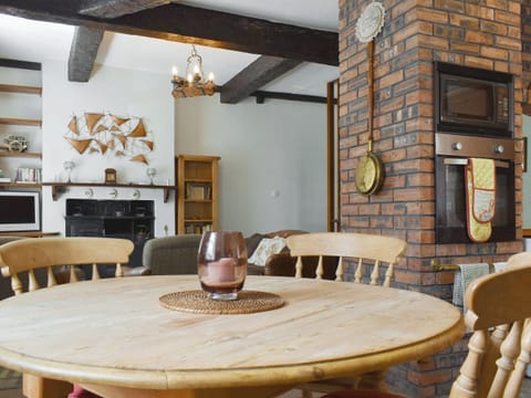 Dining Area | Primrose Cottage, Bowness-on-Windermere