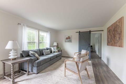 Front sitting room