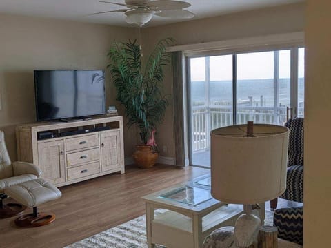 Living room with amazing ocean view