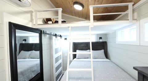 Child bunk over the full sized bed