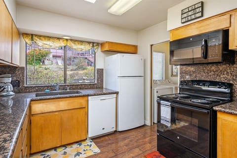 You`ll have all the appliances needed to make this trip feel like a home from home