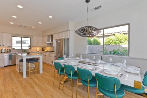 Large kitchen dining area