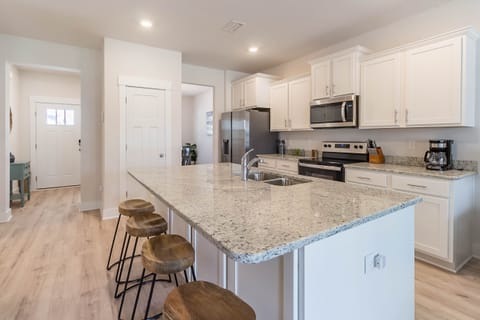 Salty Intentions Serenity 4 Bedroom by PKRM