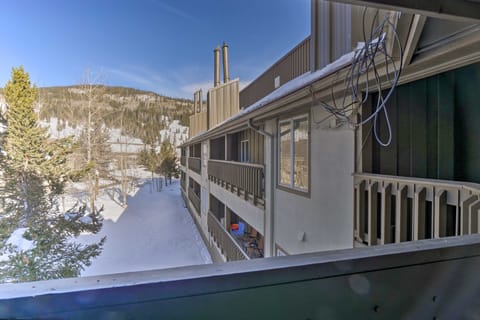 Nature, Outdoors, Scenery, Shelter, Handrail