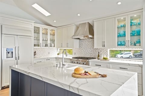 Gorgeous open concept kitchen with ocean view