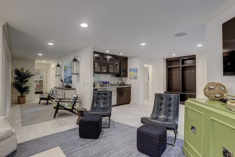 5 Brown Pelican - Downstairs Living Room