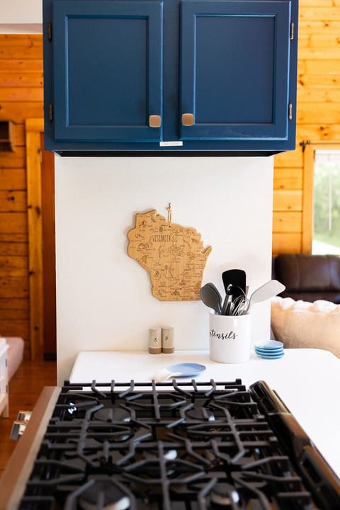 Bring your favorite guests and make your family recipes 