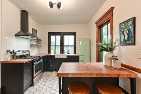 Welcome  to The Elmwood!