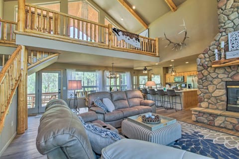 Show Low Vacation Rental | 3BR | 2BA | 1,930 Sq Ft | Stairs Required
