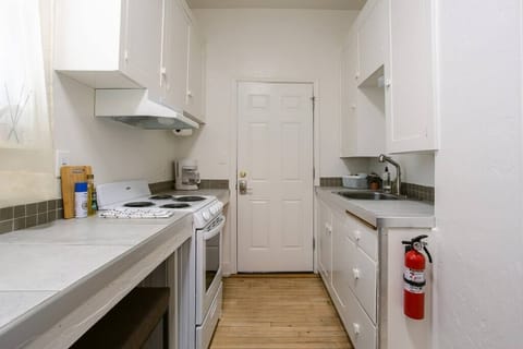 A sleek and functional Kitchen for your convenience.