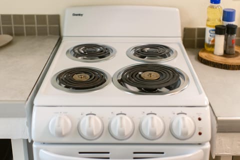 Modern stovetop ready for your cooking adventures.