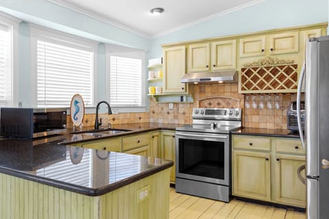 Sandy Cheeks Kitchen