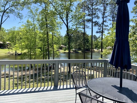 Spacious deck just off the living room
