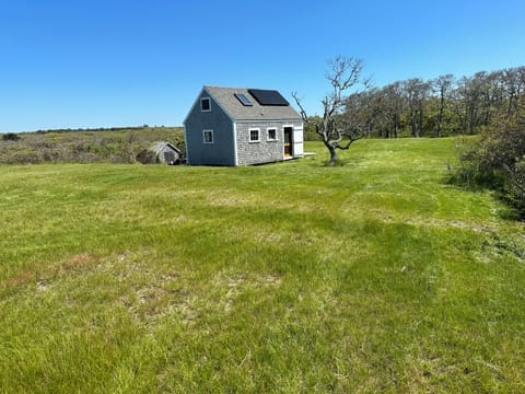Over the Hill, Tuckernuck Island