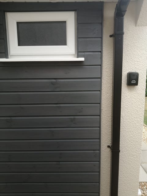 Key safe box location