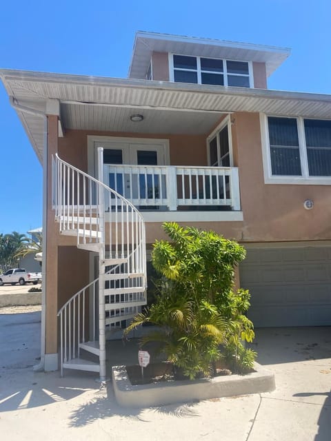 Main Entrance 2nd level