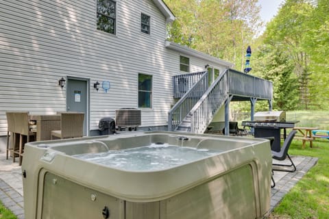Pocono Summit Vacation Rental | 4BR | 3BA | Stairs Required | 2,300 Sq Ft