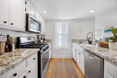 Lovely kitchen with all the amenities.