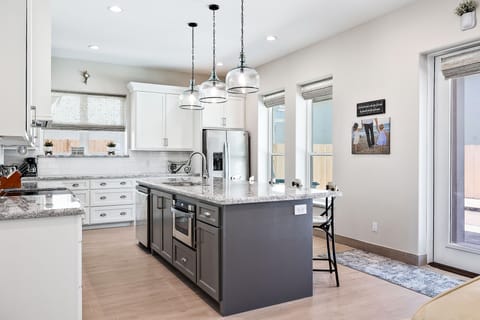 Fully Stocked Kitchen