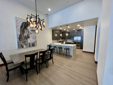 Dining table - seats 8 - on 5 chairs plus a bench