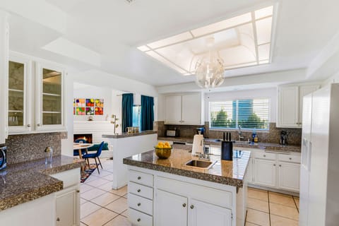 Full Kitchen with Refrigerator, Double Oven, Electric Stove, Dishwasher...