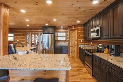 Large Kitchen