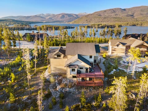 The Chalet & Shadow Mountain Lake