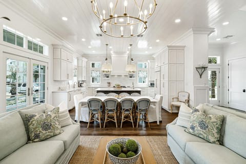 Living Area, 1st Floor