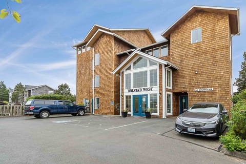 Outside view of building from street