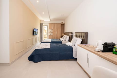 Triple Room With Balcony (1)