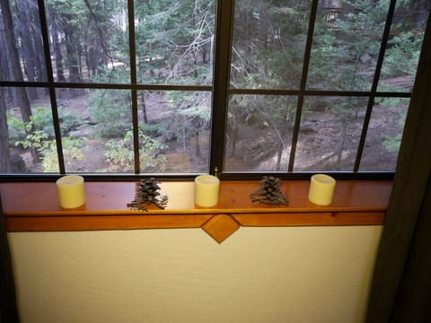 Bedroom architectural detail.