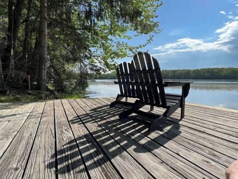 Relax on your private dock and take in the peaceful North Lake views.