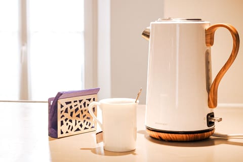 Kettle for breakfast tea