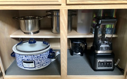 Some additional things like a crockpot. 