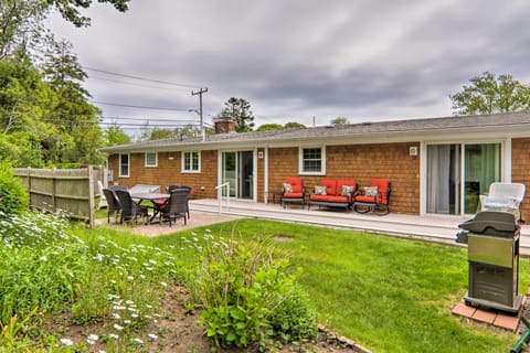 Hyannis Vacation Rental | 3BR | 2BA | 1,400 Sq Ft | 1 Step Required