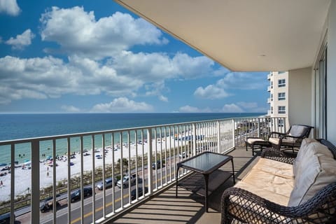 Balcony with endless Gulf Views