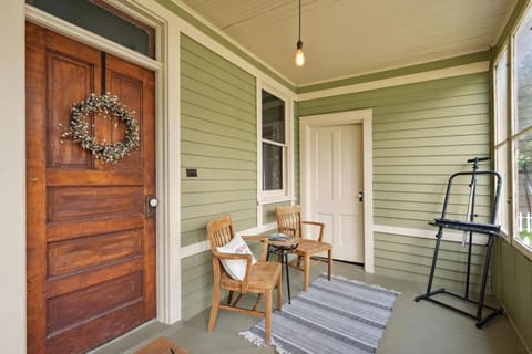 Side porch