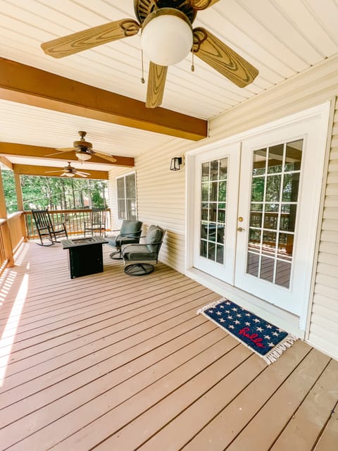 Large Front Deck