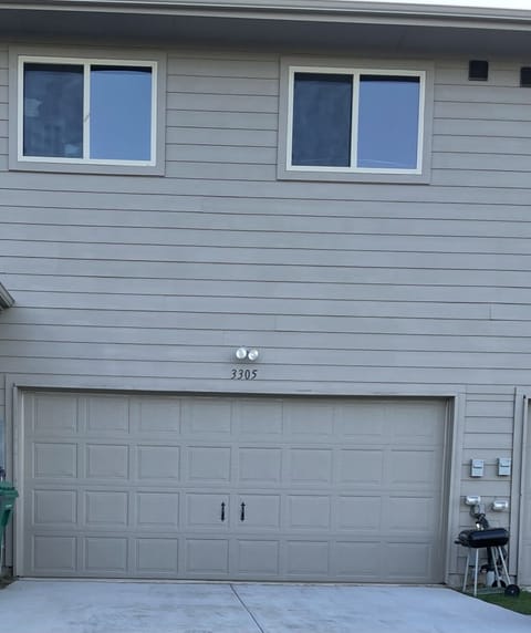 Driveway with 2 car garage