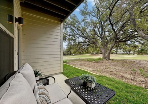 Morning coffee with golf course views in Point Venture