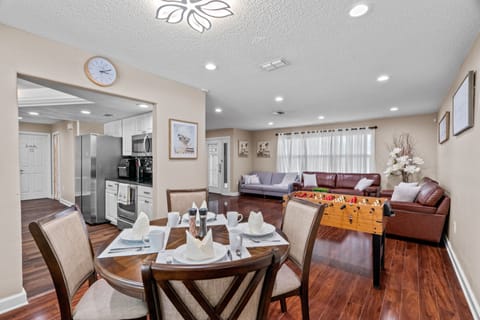 Breakfast serving area