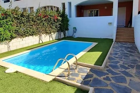 Holiday Home Swimming Pool