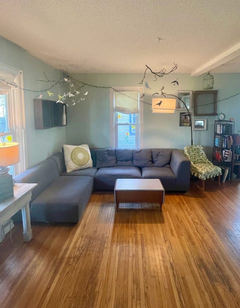 living room, north