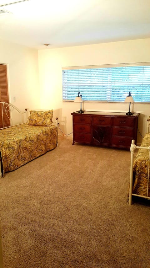 Two Twin Bedroom