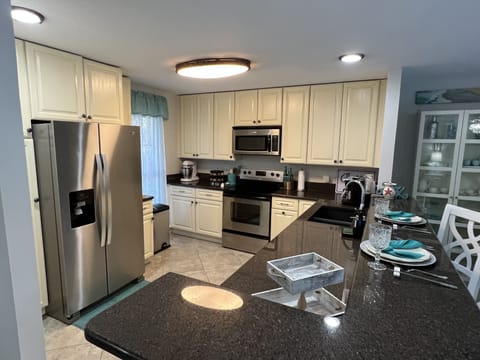 Full-Service Kitchen 