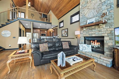 Main Floor Living Room