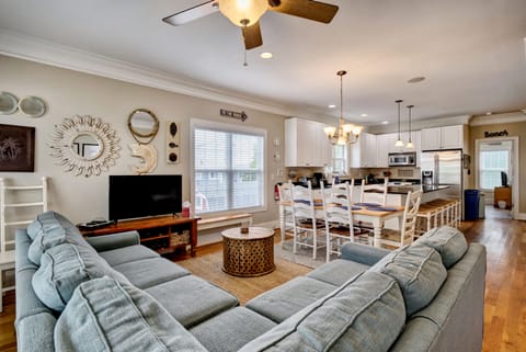 P7211478_79_80_81_82_83_84