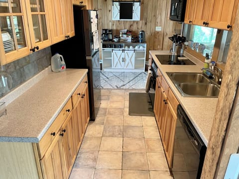 Kitchen and Coffee bar